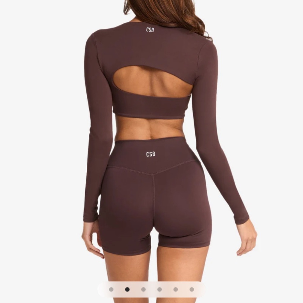 Crop Shop Boutique Brown Long Sleeve Crop Top - Picture 2 of 3